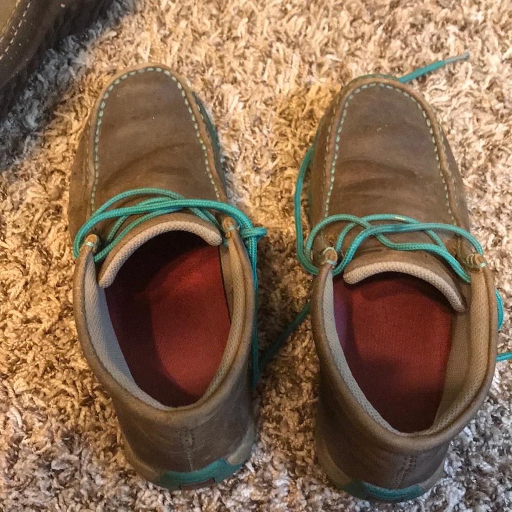 Twisted x Mocs